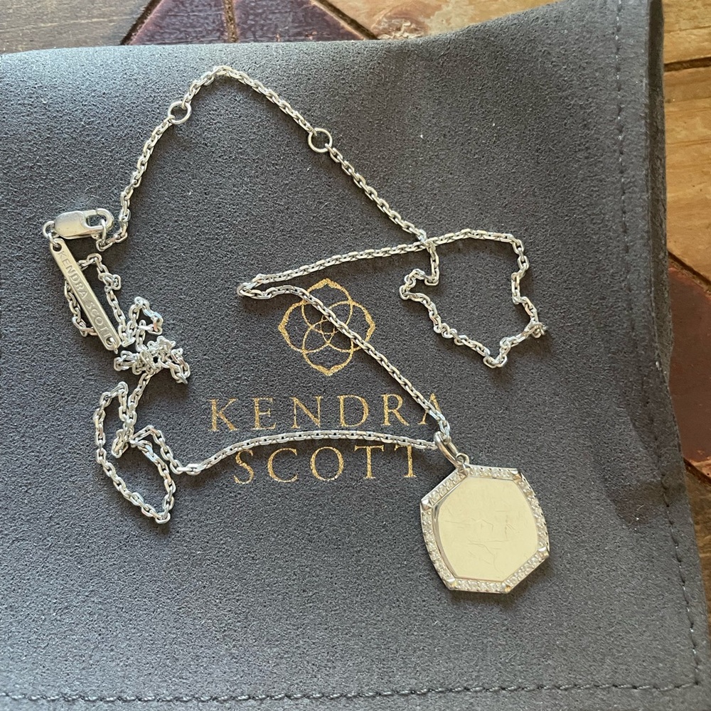 Kendra Scott Davis Luxe Charm Necklace- Sterling Solver